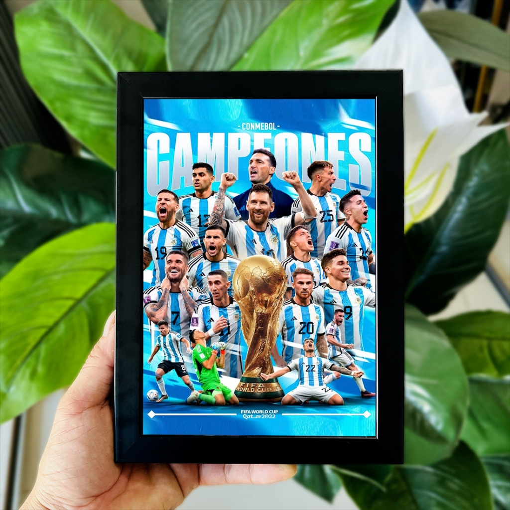 Tranh Ảnh Poster Để Bàn Cầu Thủ Bóng Đá Lionel Messi (M10) Nhiều Mẫu Mã và Kích Thước (Có Thể Treo)
