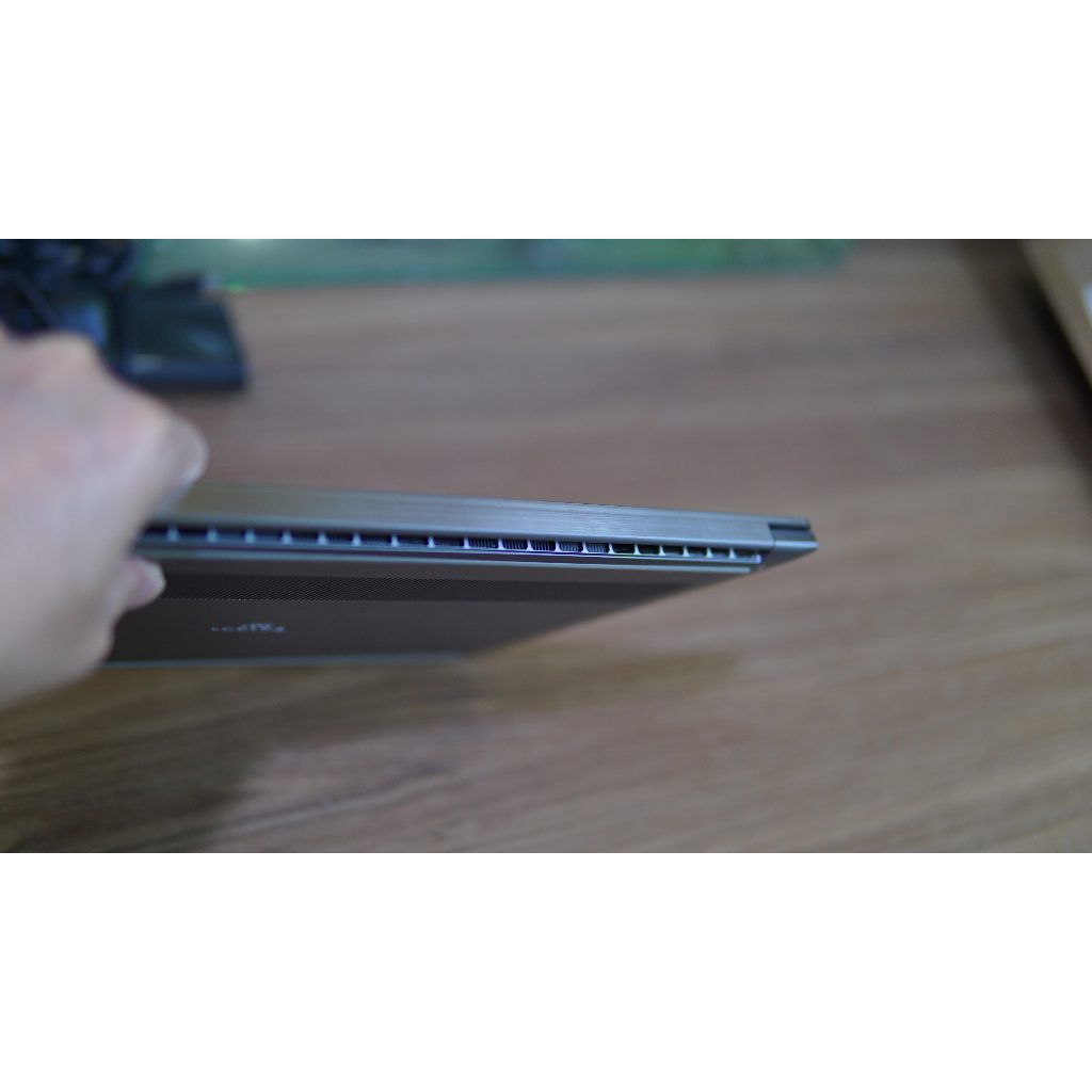 Dell Precision 5550 – Siêu Phẩm Workstation Di Động: Mạnh Mẽ, Sang Trọng, Làm Việc Thật “Pro” | BigBuy360 - bigbuy360.vn