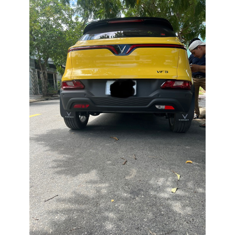 Dè chắn bùn xe VF5 (Năm)