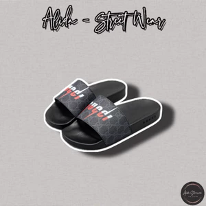 ⚡️[Hight Quality] Dép Lê Quai Ngang Gu11 Slipers Full Box - Điểm Nhấn Monogram Phối Chữ Tạo Nên Vẻ Mạnh Mẽ Qccc