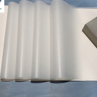 Combo 100 tờ giấy nến, giấy pelure 2 mặt bóng ( KT 25x50 cm) giấy gói quần áo, giấy chống ẩm