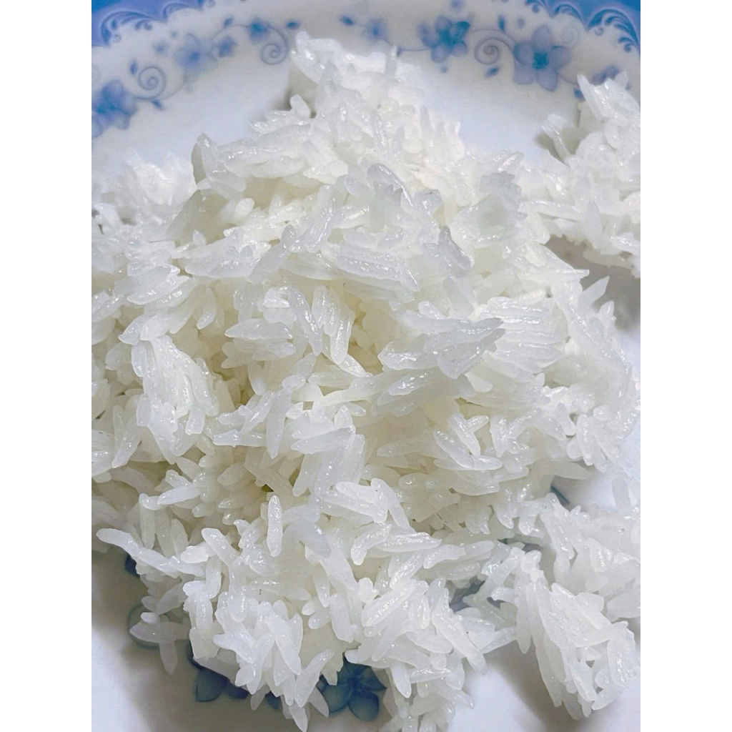 GẠO LÀI CAMPUCHIA Bungsabư loại lúa 6 tháng - Túi 10kg - Dẻo , thơm , cơm nguội vẫn mềm