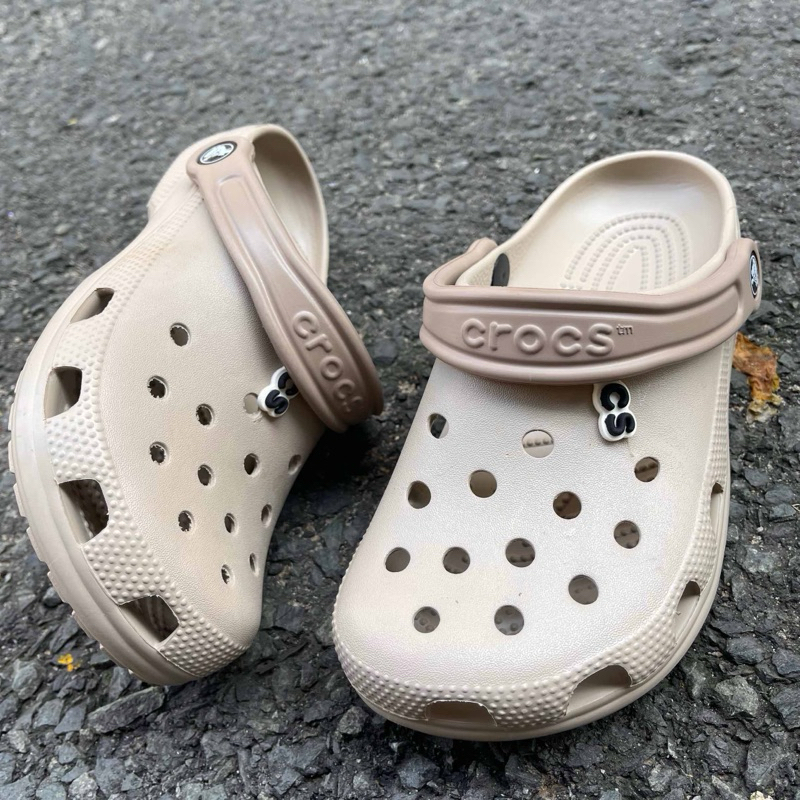 [Còn size 35-36, hàng chính hãng] Dép sục crocs cho nam màu nâu nhạt ...