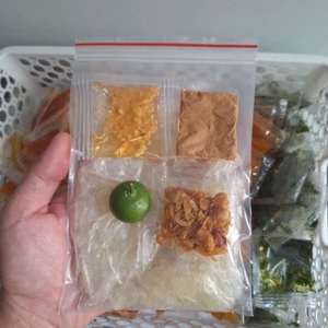 5 Bịch Bánh Tráng Dẻo Ủ Bơ Hành Phi Thơm - Sốt Tắc Cay - Sốt Me Cay - Ớt Rim Mật Ong - Sate - Muối Nhuyễn Tôm - Sốt Bò