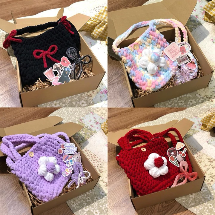 Túi kẹp nách bằng len, túi hoa len handmade, túi hoa đeo chéo, túi hoa len 5 cánh, quà tặng độc đáo, túi thiết kế riêng