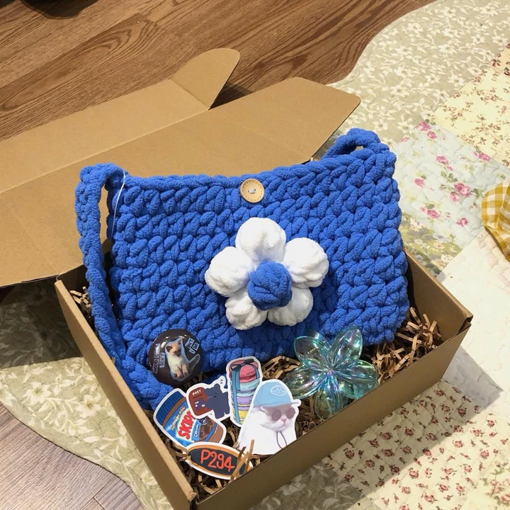 Túi kẹp nách bằng len, túi hoa len handmade, túi hoa đeo chéo, túi hoa len 5 cánh, quà tặng độc đáo, túi thiết kế riêng – 5