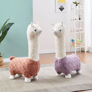 Hươu cao cổ, lạc đà kèm bánh xe
