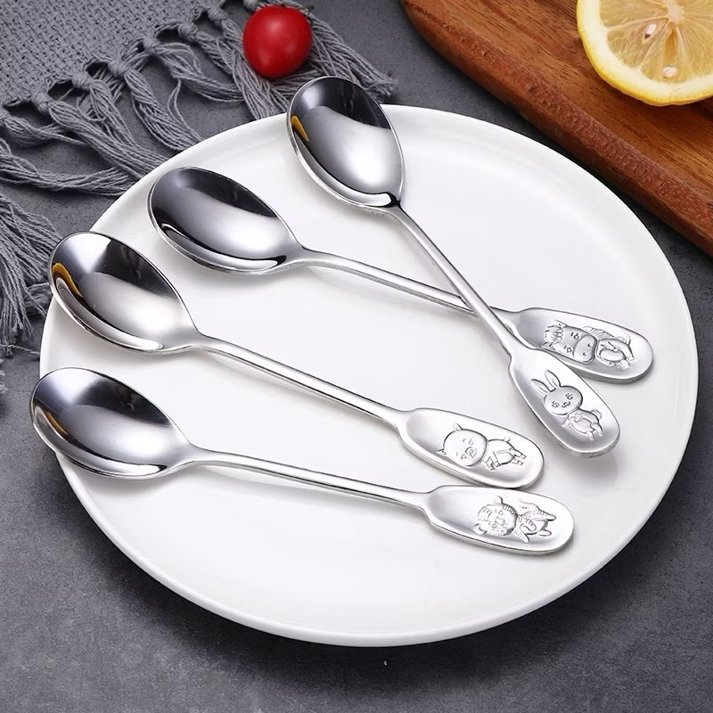 Set muỗng inox cán logo hình thú 12 con giáp