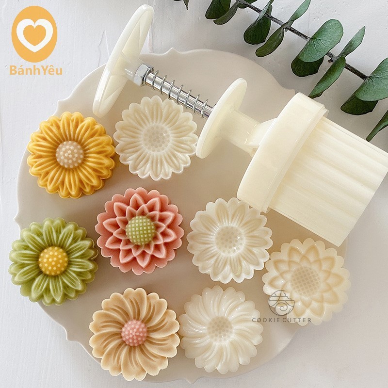 KHUÔN BÁNH TRUNG THU LÒ XO 50G CÁC MẪU ĐẸP NHẤT 2025