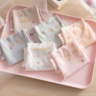 Combo 10 Quần Lót Nữ Su Lụa Họa Tiết Dâu Tây Không Viền Mềm Mịn Size M L XL