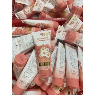 Sữa rửa mặt Trend Lady Muối Hồng Và Cúc La Mã 160ml