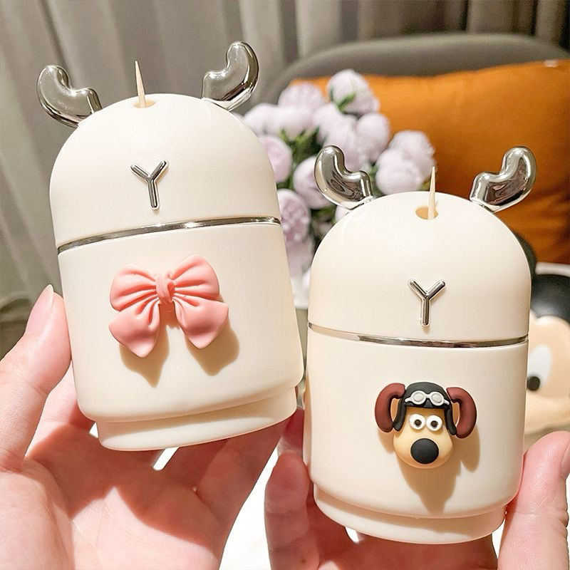 Lọ tăm gấu kèm charm
