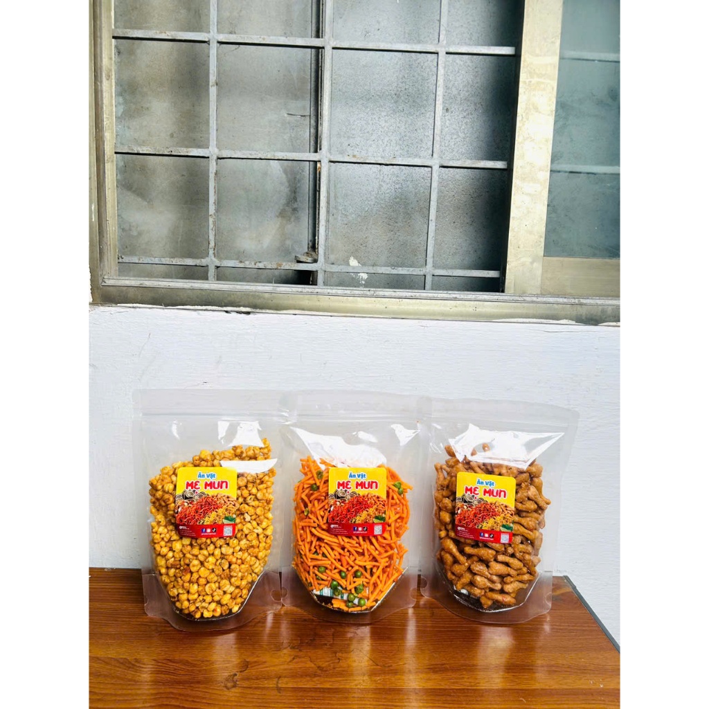 COMBO 10 MÓN ĂN VẶT MẸ MUN : Bim Hình Ốc, Bim Nón,Tai Heo,Râu Mực,Nui Sấy,Quẩy Sâu,Cua Hành, Ngô, Tăm Đậu, Đùi Gà Phomai