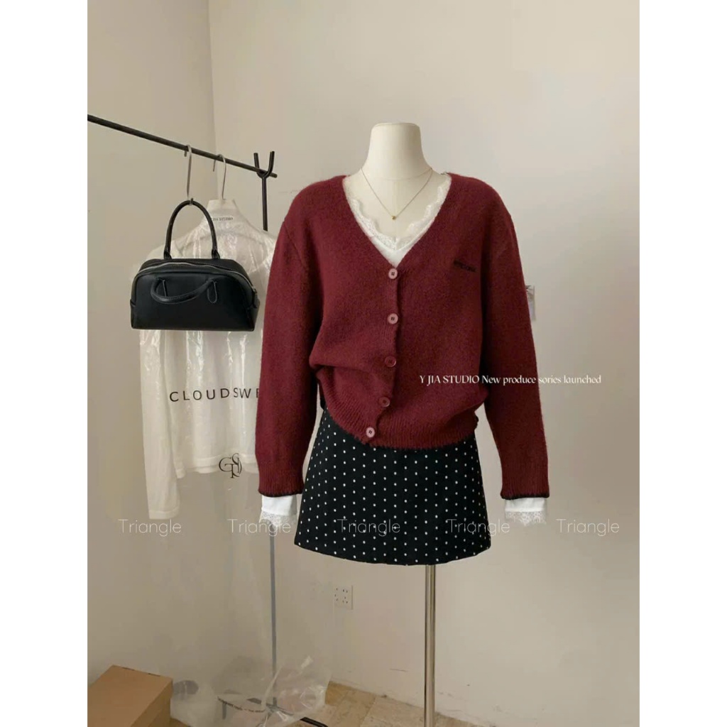 Triangle - (Giá thanh lý, không hoàn) YJia studio Knit cardigan Áo len cardigan dáng ngắn Hàn Quốc