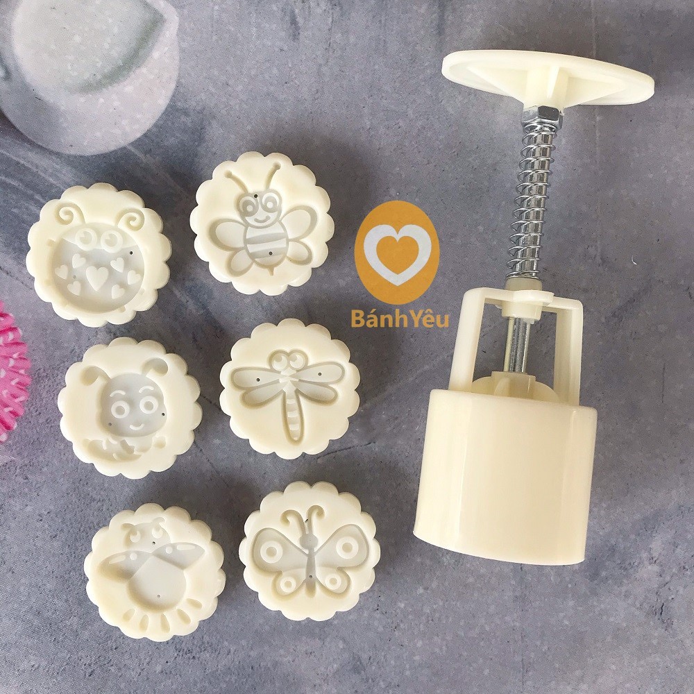 Khuôn bánh trung thu lò xo 50g 6 mặt họa tiết Bướm Ong - KH216