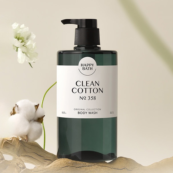 Sữa Tắm Happy Bath Hương Nước Hoa Dưỡng Trắng, Cấp Ẩm Se Khít Lỗ Chân Lông, Tẩy Da Chết Nhẹ Chai Lớn