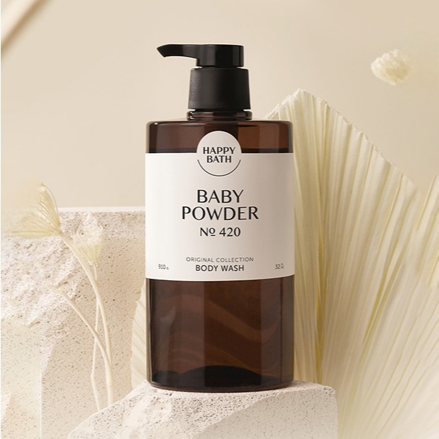 Sữa Tắm Happy Bath Hương Nước Hoa Dưỡng Trắng, Cấp Ẩm Se Khít Lỗ Chân Lông, Tẩy Da Chết Nhẹ Chai Lớn