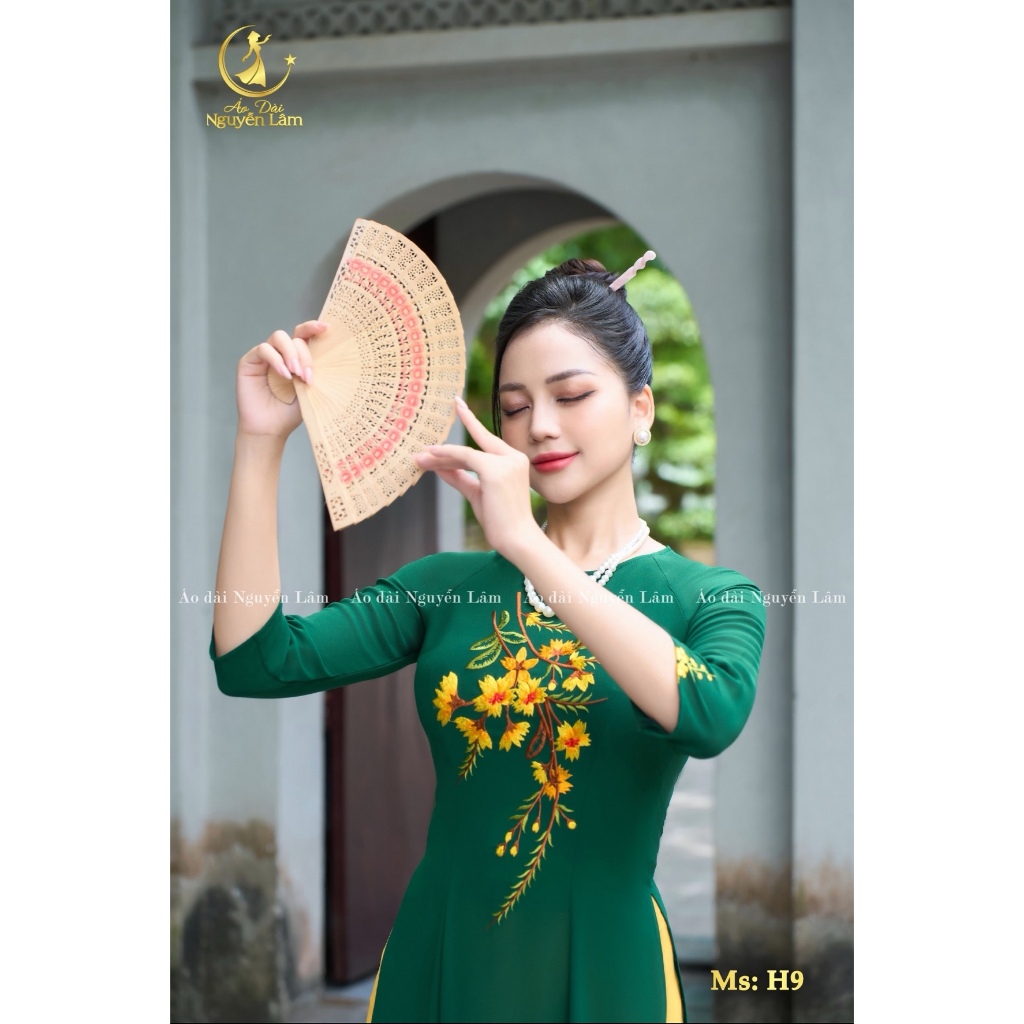 [GIẢM 40K] Áo Dài Lụa Thêu Cao Cấp Tinh Tế, Áo Dài Cho Mẹ H9 Xanh Rêu Cao Giãn Nhẹ, Thấm Hút Tốt - Áo Dài Thêu Hoa Tỉ Mỉ