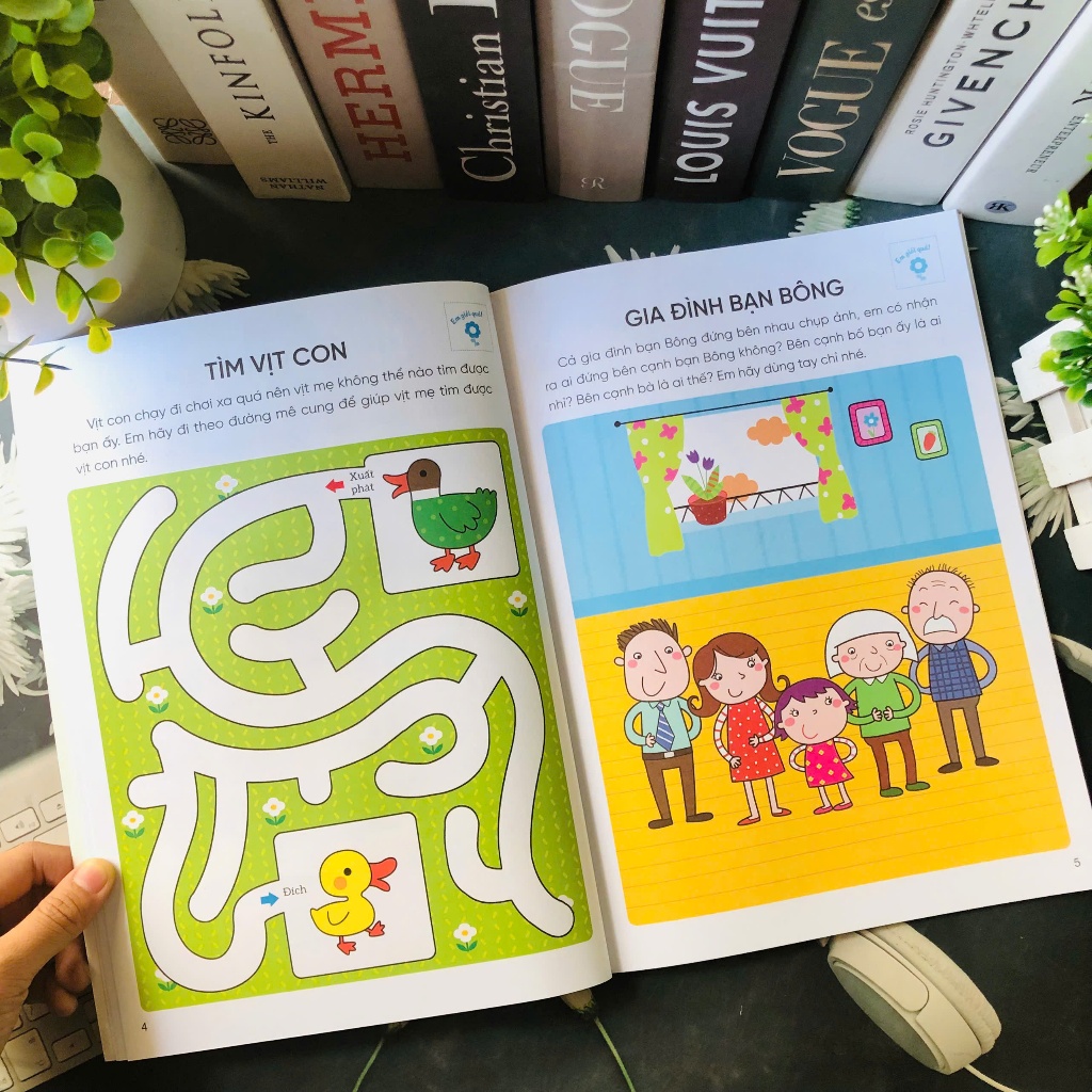 Ảnh Sách - Phát triển IQ rèn luyện tư duy não bộ cho bé 2 đến 4 tuổi - 4 chủ đề (Vizibook) 2