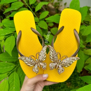 DÉP XỎ NGÓN NỮ GẮN CHARM BỨM VÀNG (GOLD) LẤP LÁNH MIX 18 MÀU ĐẾ CAO SU ÊM ÁI