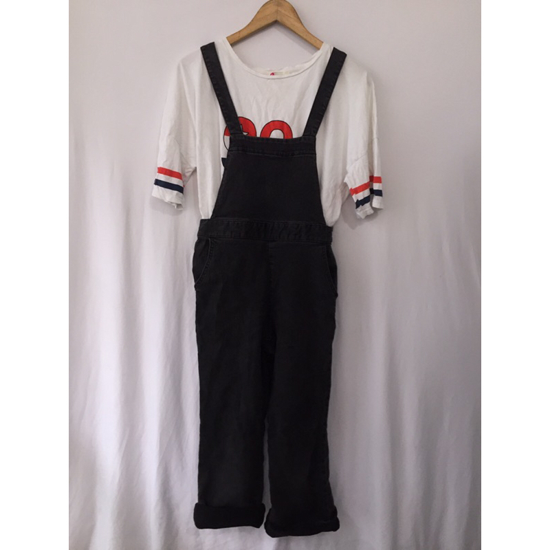 Đầm yếm jean GU siêu xinh mới toanh có 2 size M, L