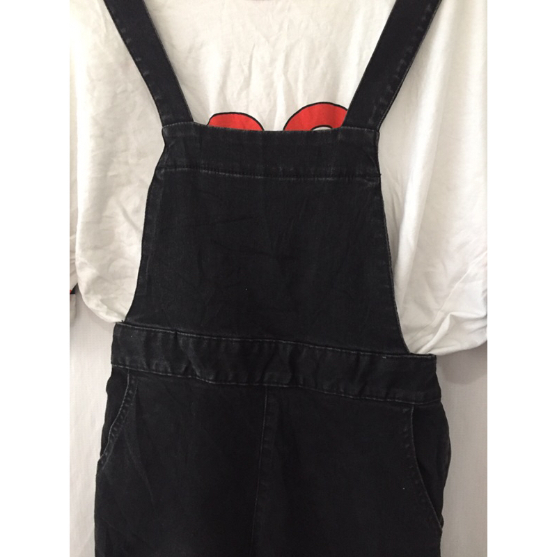 Đầm yếm jean GU siêu xinh mới toanh có 2 size M, L