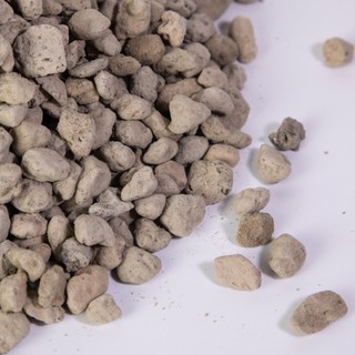 Nhà Thương Cây - ĐÁ BỌT PUMICE - ĐÁ ĐỂ TRỘN ĐẤT