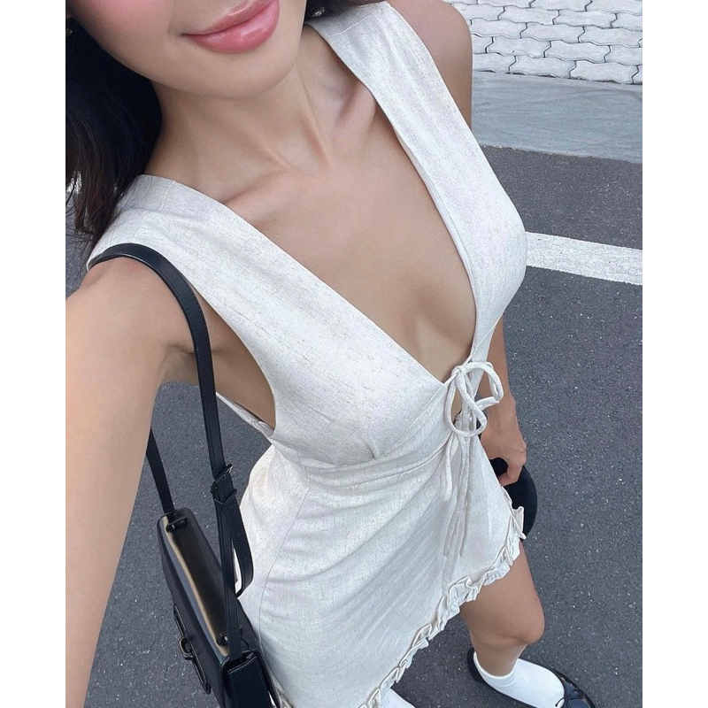 Đầm sơmi xẻ ngực với thiết kế năng động kèm cột nơ và dây kéo xinh xắn - GemBoutique - Somi Dress