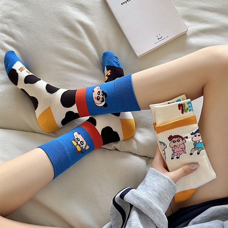 Vớ Tất hoạt hình cổ cao Unisex 2 màu phong cách thể thao, năng động.