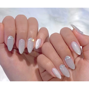 NAIL BOX MẮT MÈO ÁNH TRĂNG BẠC ĐÍNH ĐÁ