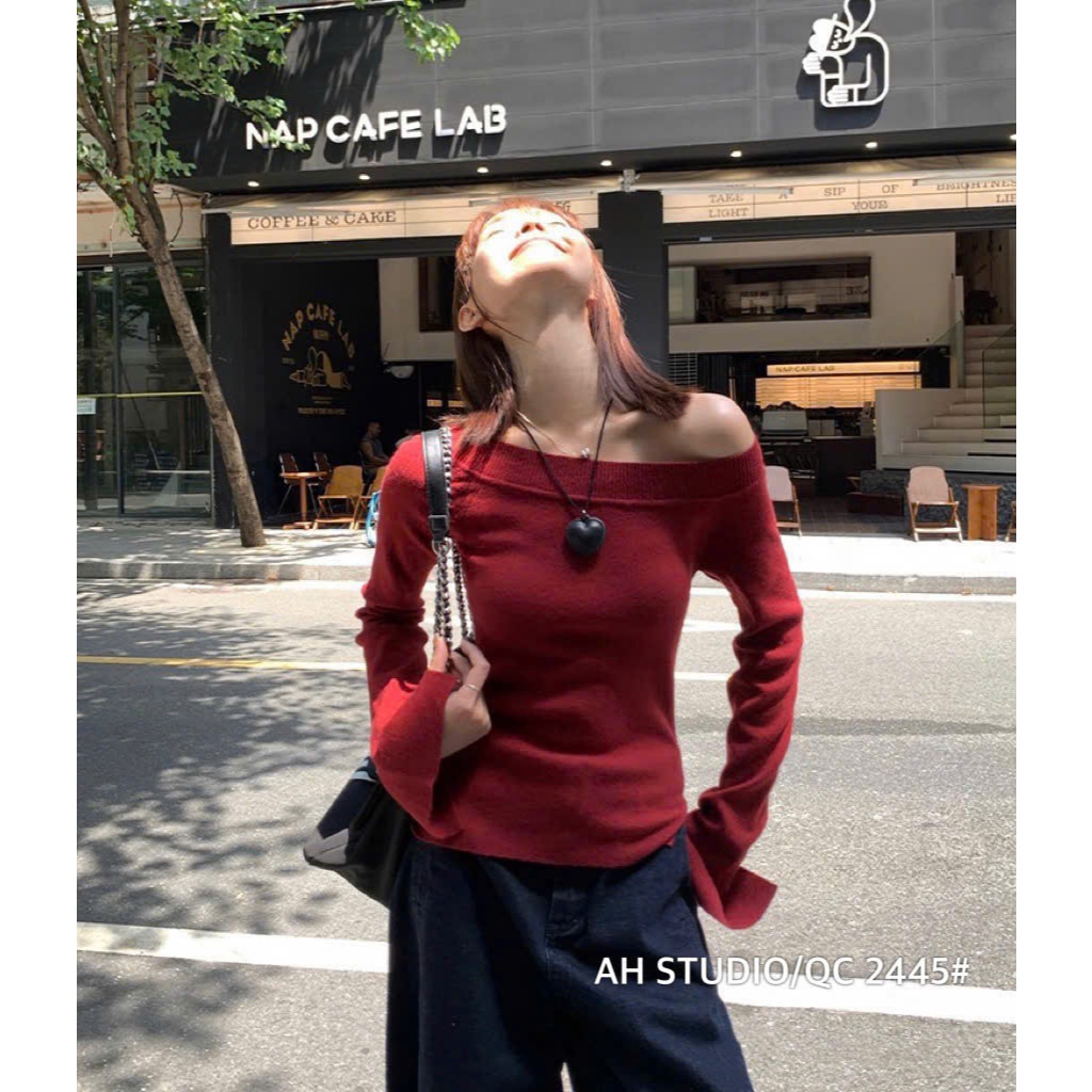 Áo len trễ vai dáng croptop dài tay fom bassic 2445