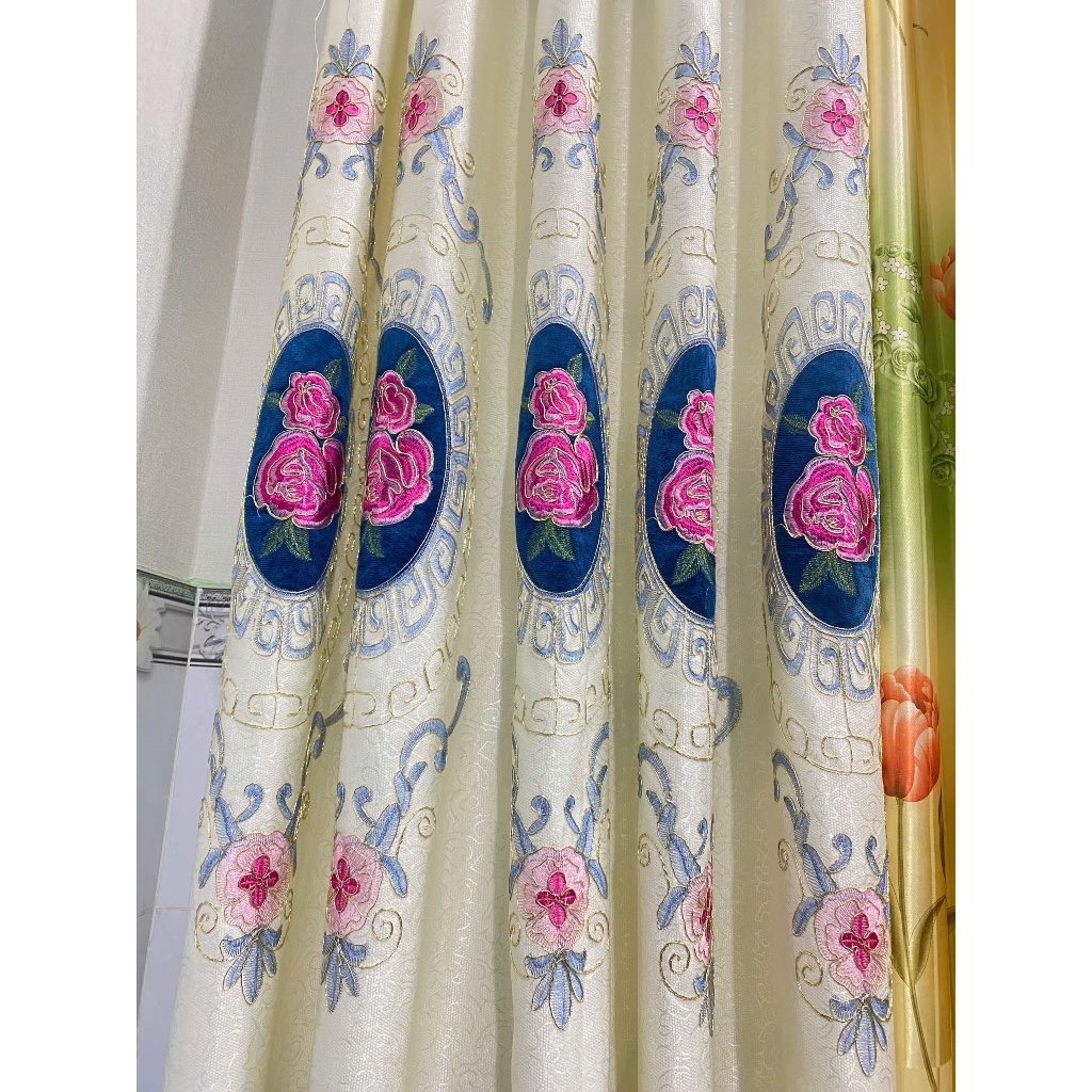 1 TẤM GẤM THÊU MÀU XANH CHƯA CÓ CÂY TREO - TREO 1 TẤM MUA 1 TẤM _TREO 2 TẤM MUA 2 TẤM RÈM CỬA VIỆT HÀN