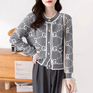 Áo khoác len nữ 116 Áo len sáp mềm màu hồng mùa thu đông mới ngọt ngào áo len dệt kim áo len cardigan giản dị