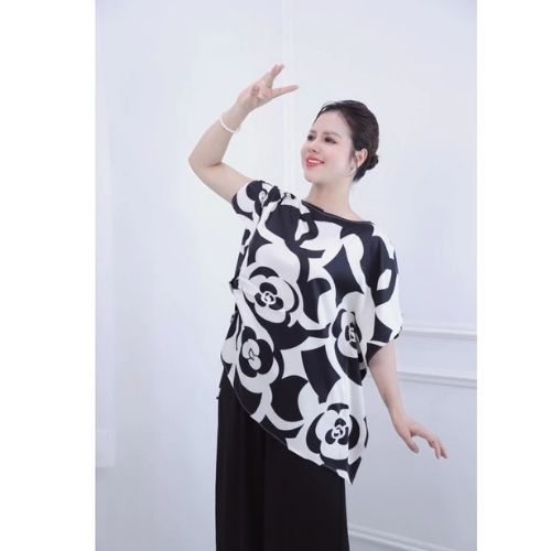 ( Hàng Cao Cấp ) Set Đồ bộ trung niên cách điệu, đồ bộ cho mẹ, áo kiểu, quần ống rộng, chất lụa nhập cao cấp Nữ ( MS36 )