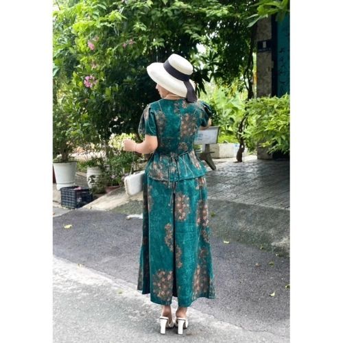 ( Hàng Cao Cấp )Set Đồ bộ trung niên cho mẹ,chất lua nhập cao cấp áo có cổ, quần ống rộng, quần giả váy ( MS29 )