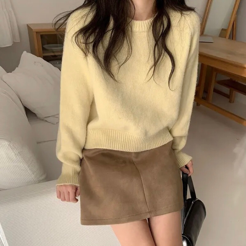 𝟏𝟎𝟗𝐜𝐦 (sẵn một số màu) Áo len nữ trơn basic cổ tròn dáng lửng dày dặn | BigBuy360 - bigbuy360.vn