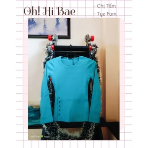 Áo thun gân tay dài dáng ôm