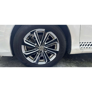 Decal dán mâm Toyota Vios ( Giá bao gồm 5 bánh)