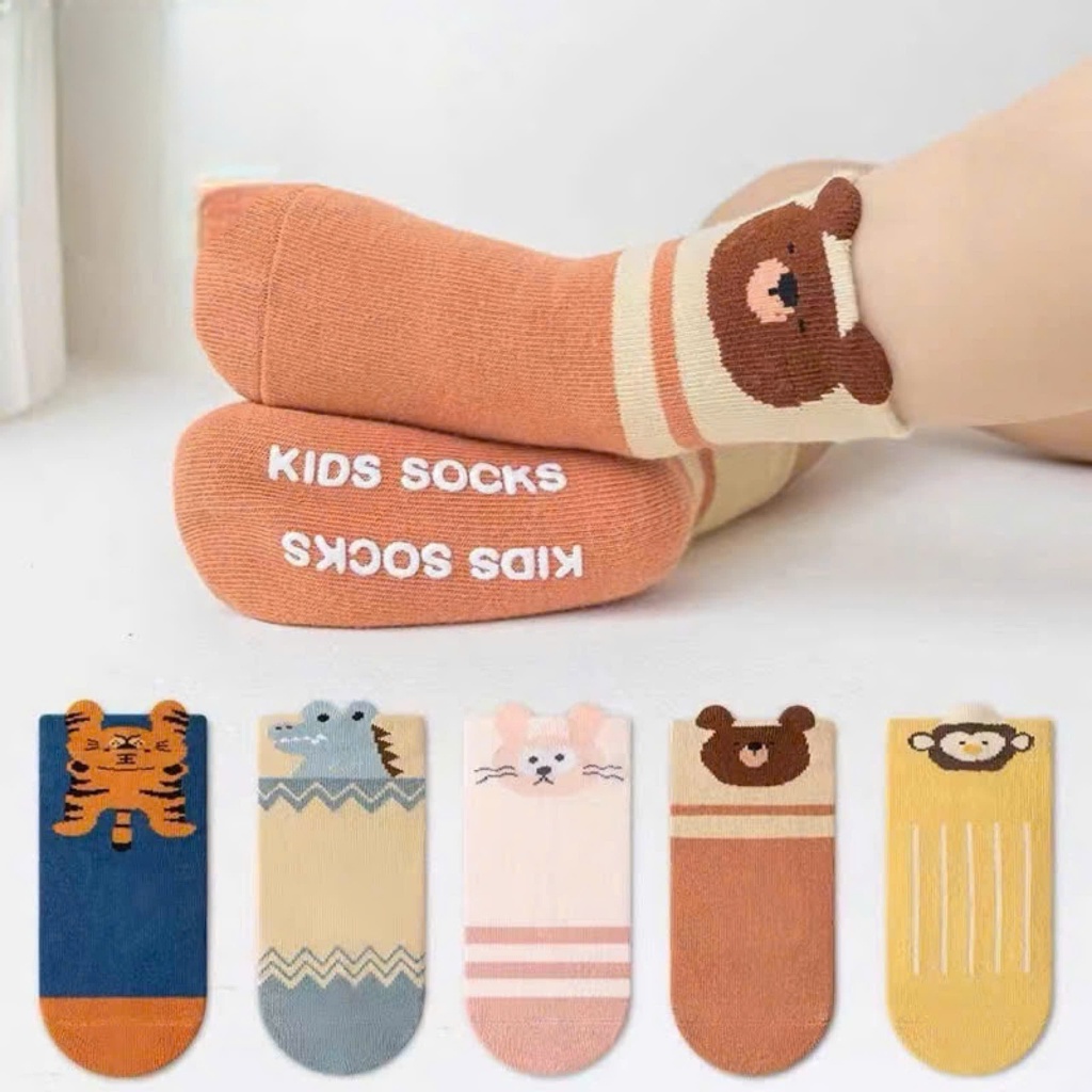 Set 5 đôi tất chống trượt cho bé 0-3 tuổi hình thú vải cotton len mềm mại BN03