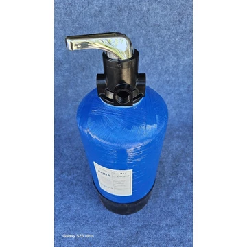 Bộ Vỏ Cột Lọc Nước Composite 817 chứa vật liệu lọc nước.