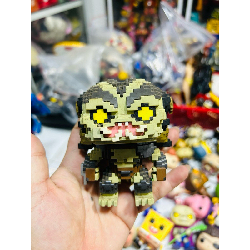 Mô hình Funko Predator (GameStop Exclusive): Predator x Pop! 8-bit ...