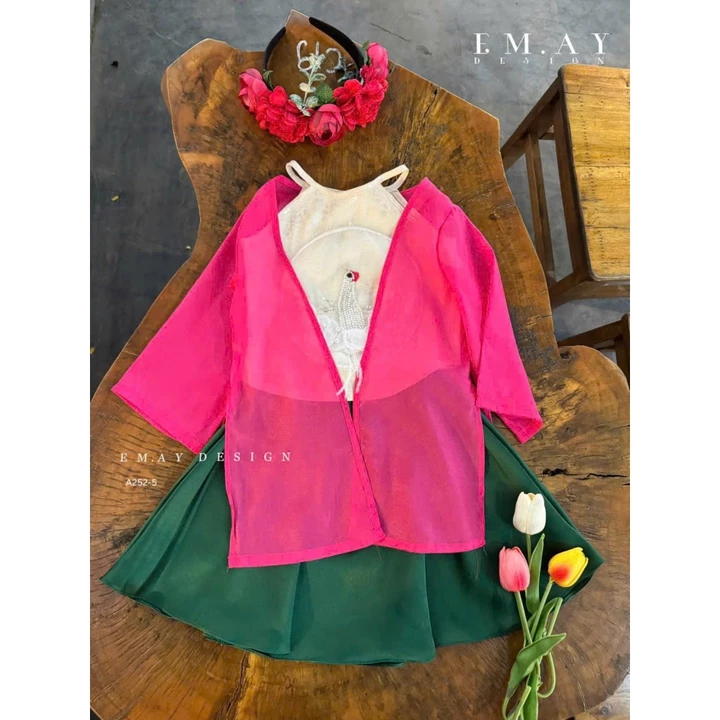 Set áo yếm tứ thân cô Tấm cho bé gái đi chơi lễ tết noel giáng sinh năm mới biểu diễn đẹp chất lụa mát – 7