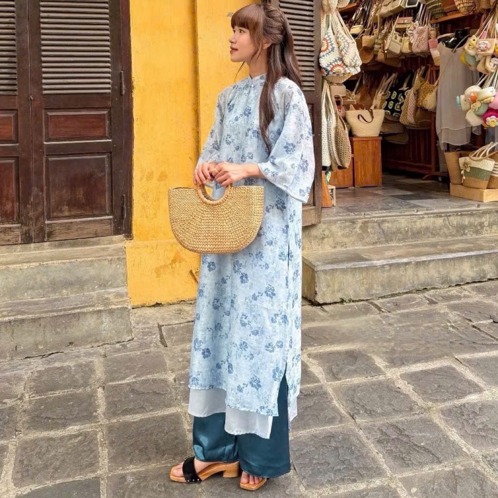 Áo dài voan tơ Hàn Dũ in hình hoa cánh phượng Tamdesigner phối 2 cúc đôi cùng màu áo kèm quần satin,Áo dài cách tân T19