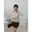 Triangle - Hanah Knitted (Giá thanh lý không hoàn) Áo len lệch vai phối hoa Hàn Quốc phong cách thanh lịch