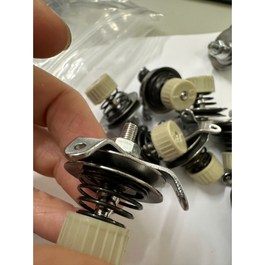 Cụm Đồng Tiền Trên Đánh Chỉ - Cụm Đồng Tiền Cắt Chỉ Máy May 1 Kim - Phụ Kiện Ngành May Chính Hãng