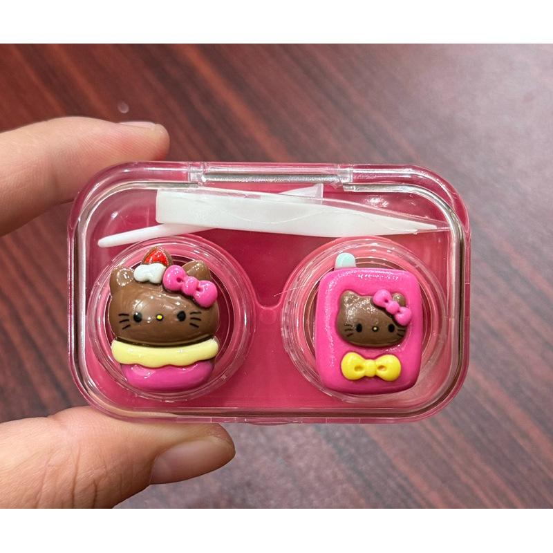 khay đựng lens Kitty Hồng có ron Muneyes