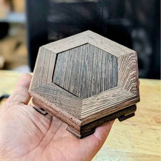 Bàn Gỗ Xoay Và Không xoay thần tài thổ địa mini. trắng trí bàn làm việc