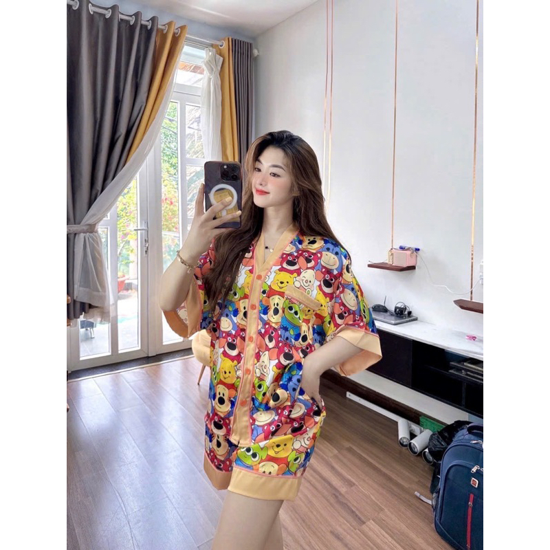 Phom Dơi To - bộ đùi pijama tay cánh dơi cổ V lụa latin mềm mát