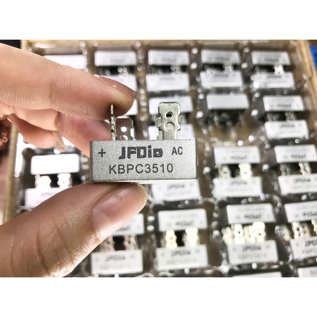 SODIAL KBPC3510 Redresseur Pont Diode 35A 1000V Monophasé - Boîtier Métal 4 Broches, Redresseur Courant Haute Performance