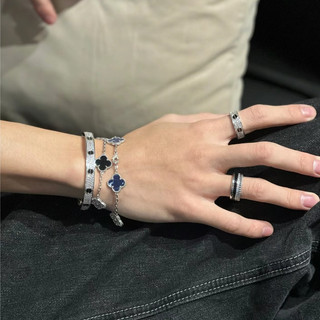 Vòng tay nam nữ LAMY Flower Clover Stone Bracelet Silver 2267